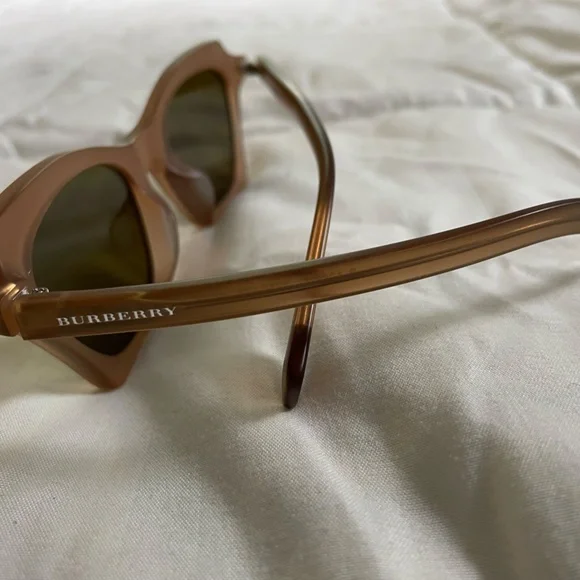 Burberry Sunglasses - Picture 2 of 3